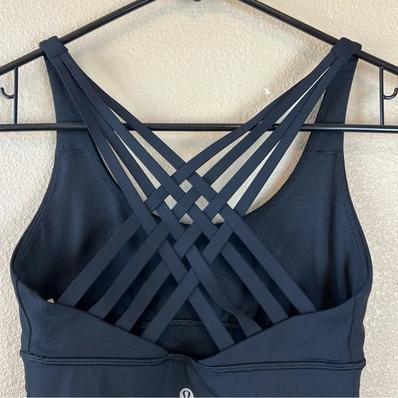 Lululemon black Free to Be Moved Bra - Picture 6 of 10